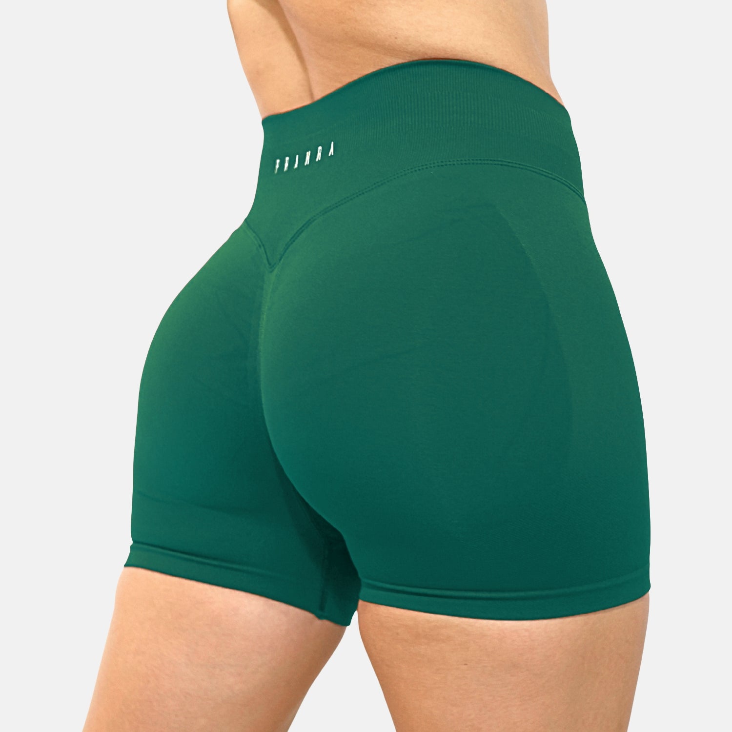Short Prahra